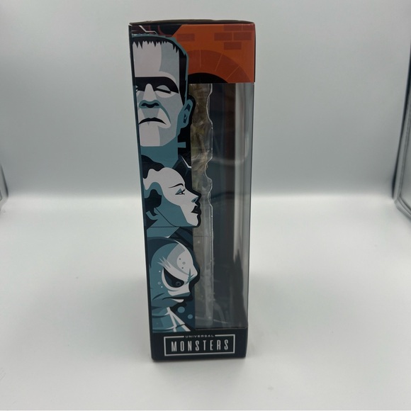 Jada Toys Universal Monsters Creature from Black Lagoon 6-Inch Action Figure - Picture 6 of 7